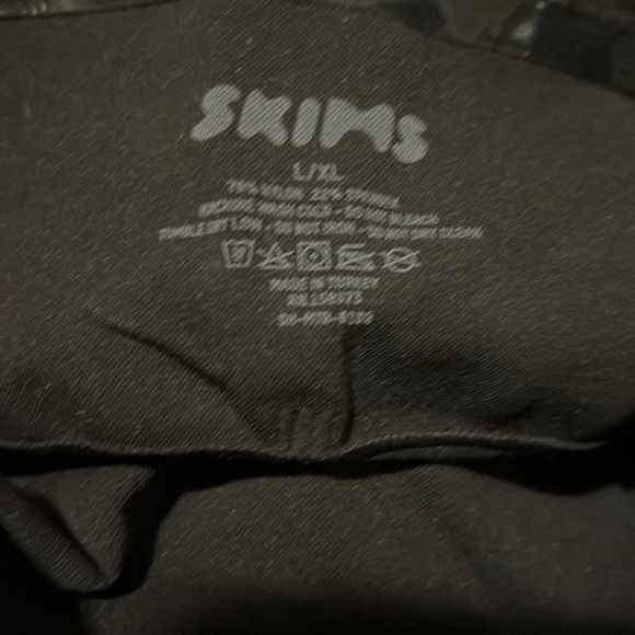 SKIMS CORE CONTROL BRIEF - Picture 3 of 3